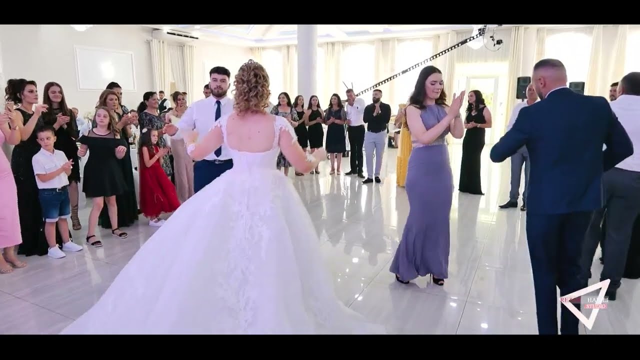 Erdhi Cifti ne Dasem - Sa bukur na ka dal nusja