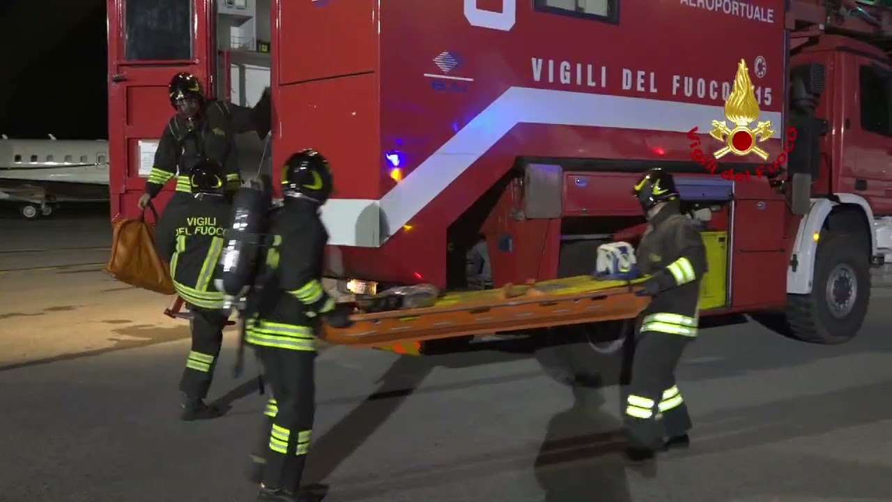 Esercitazione vigili del fuoco Novembre 2023 aeroporto di Firenze