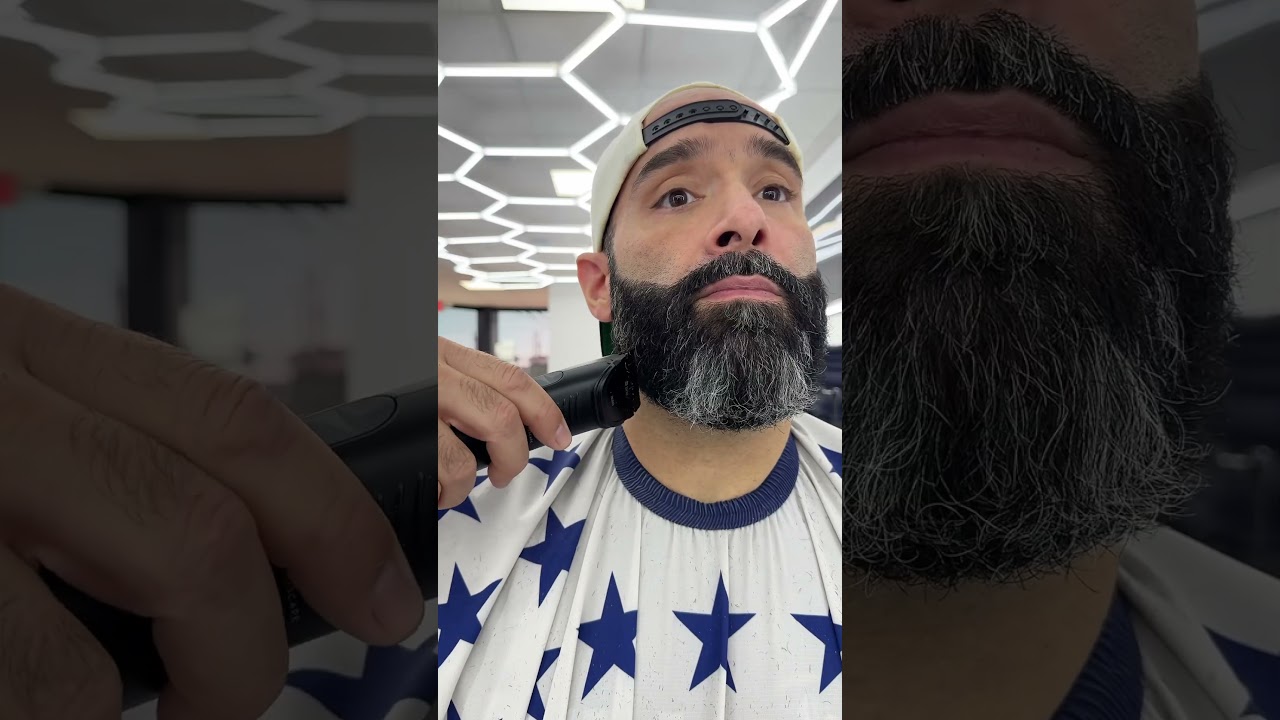 Trimming my beard with the Brio Beardscape V2 quiet, powerful, clean. ✂️🧔&zwj;♂️ #BeardTrim