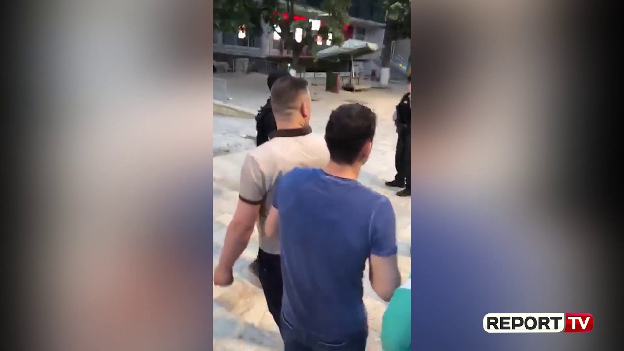 Momente tensioni në Dibër, protestuesit e PD përplasen me Forcat Speciale
