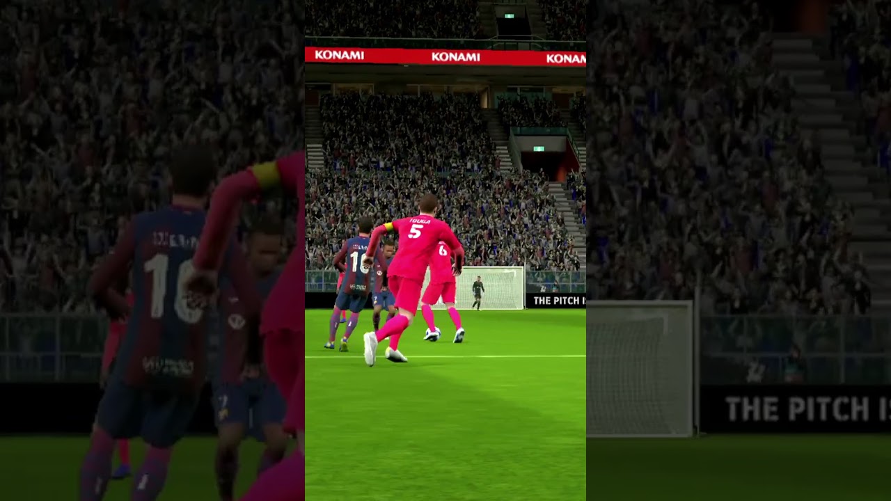 Best Shot Goal Kick #shorts #viral #pes #pesmobile #football #cristianoronaldo #football #efootball2