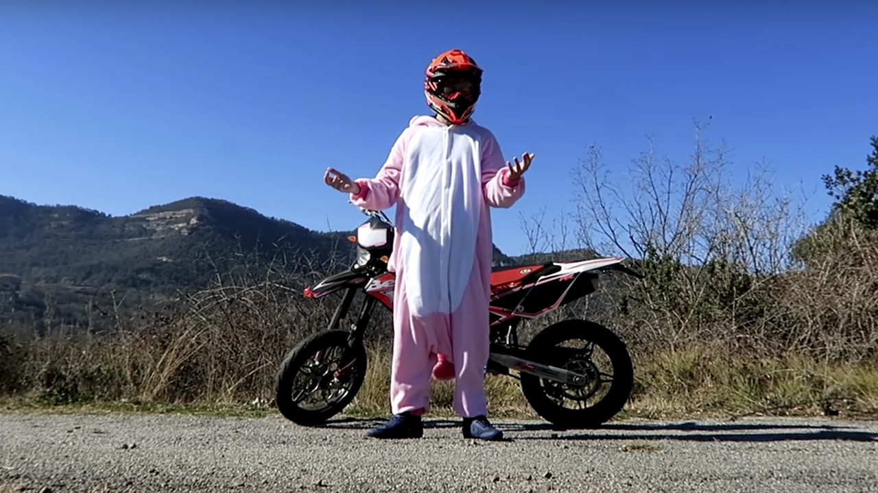 Vlog en Moto (Mis Peores Ca&iacute;das)