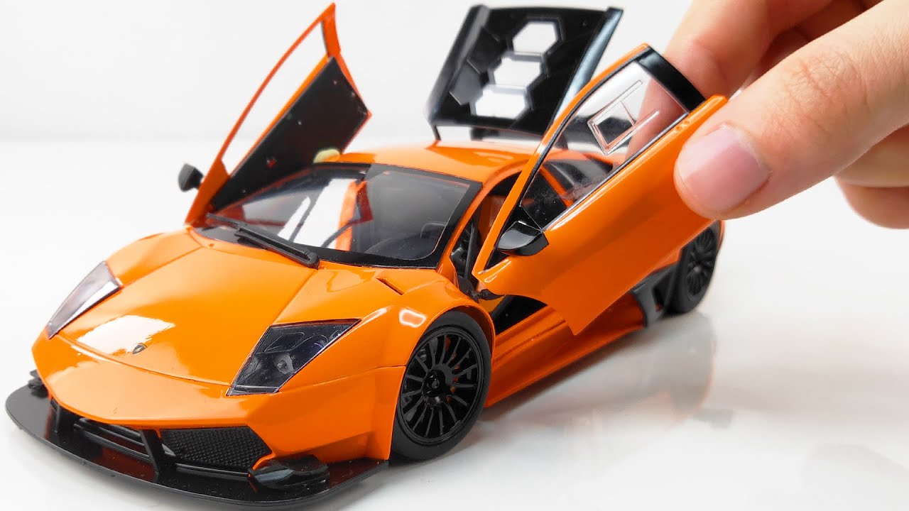 Hypnotic Building of a Lamborghini from BeamNG Drive: Murcielago R-SV