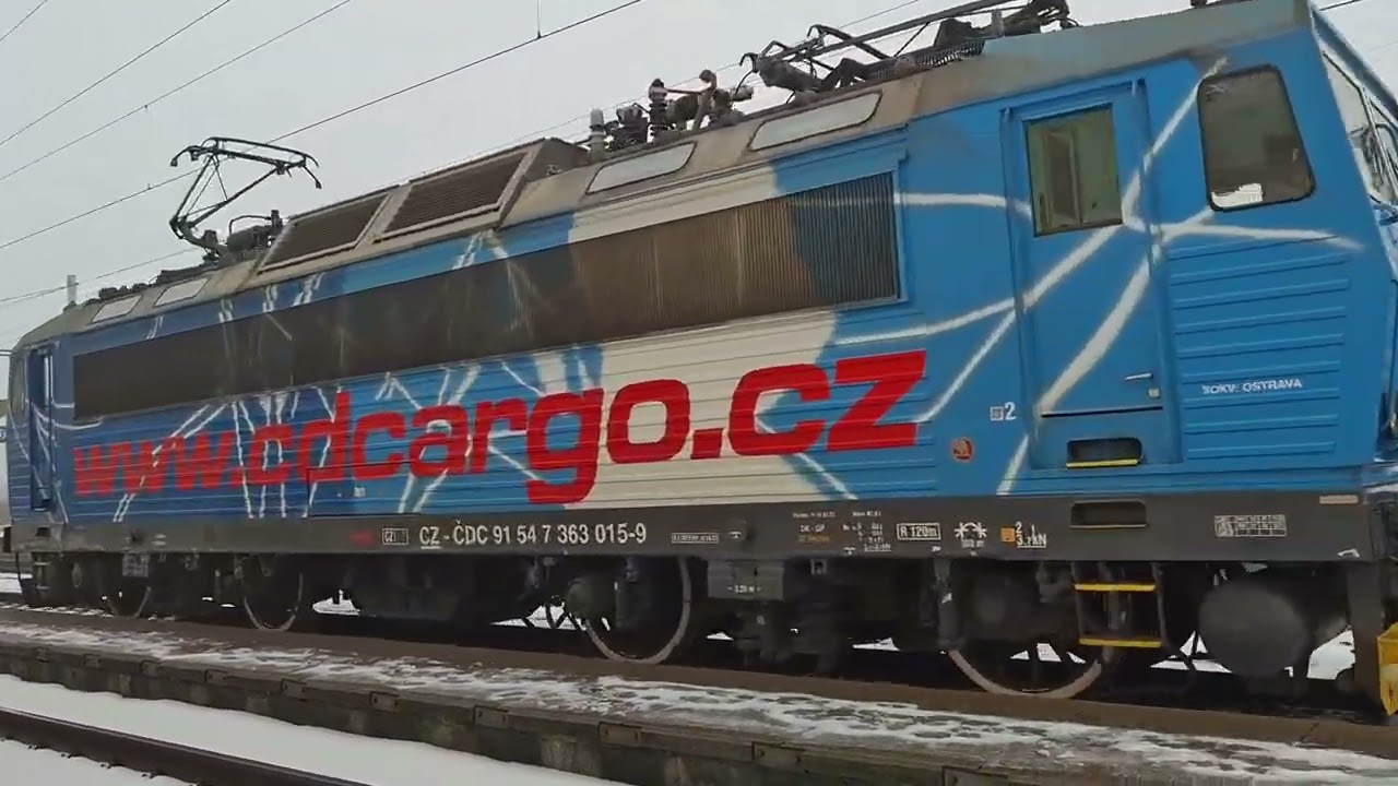 363 015-9 ČDC valí pro loženou sadu GigaWood.📽️🤩16.1.2026 Hulín.
