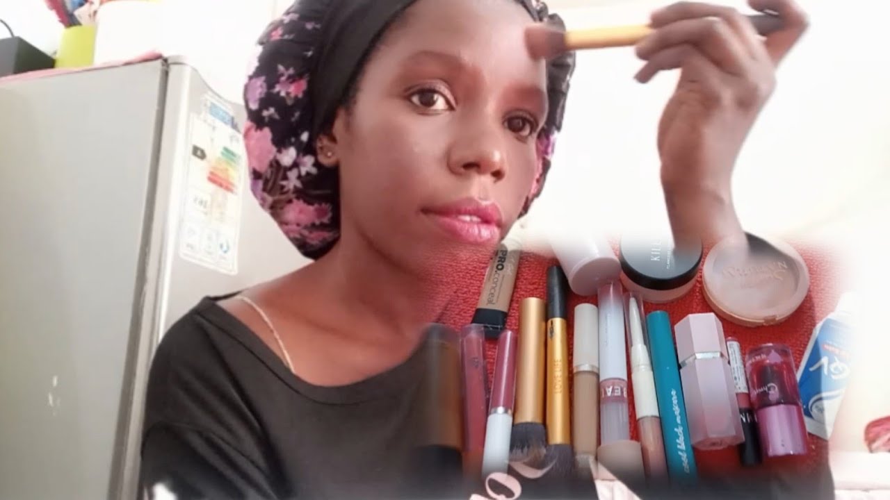 Doing makeup 💄😁 by myself at first time.