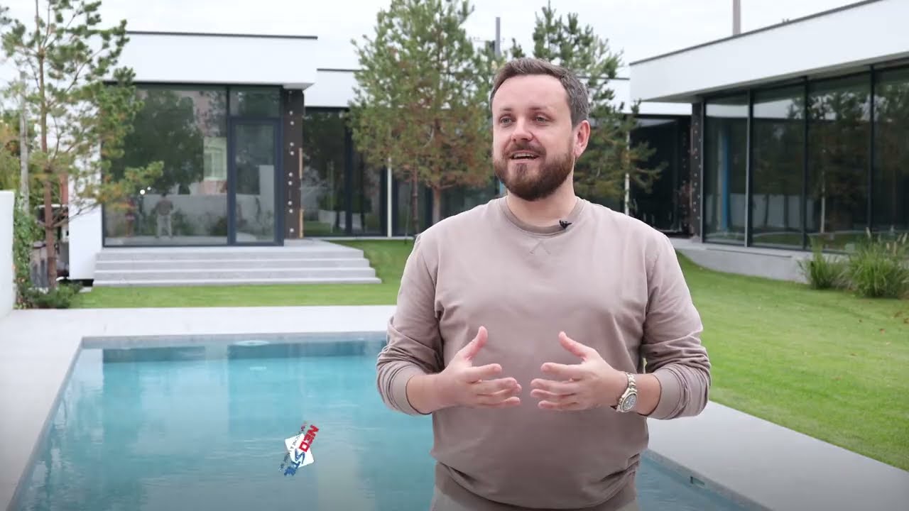 Piscina placata cu gresie portelanata by Neostil