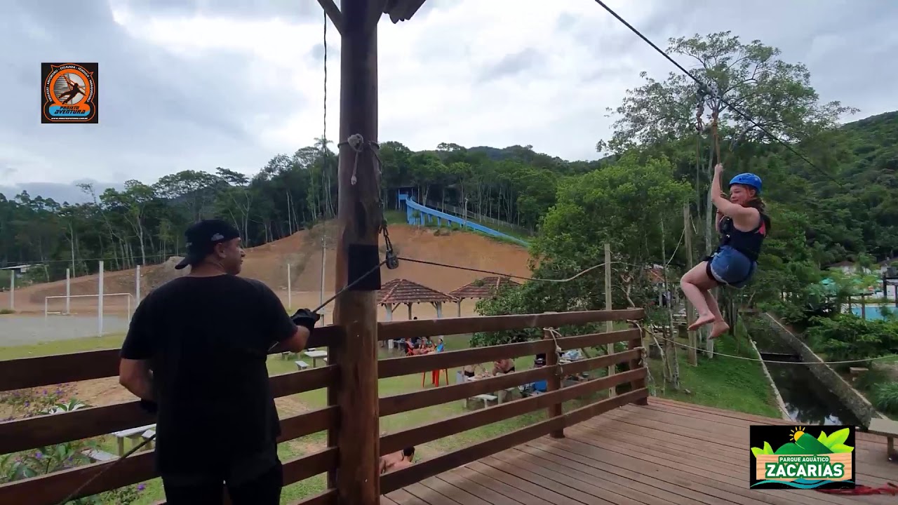 Hoje na operação da tirolesa do Parque Aquático Zacarias em Itajaí SC