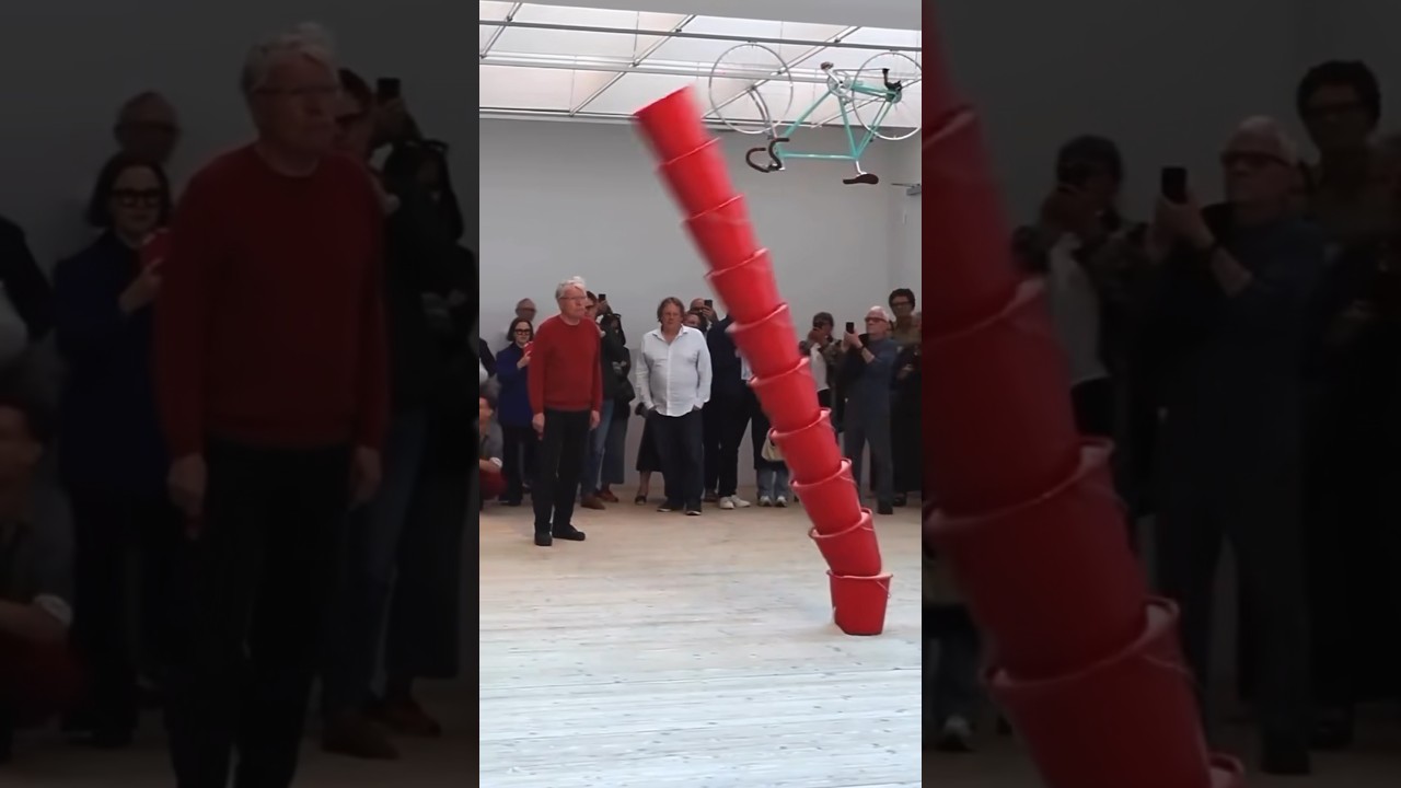 Art! 🖼️⏳ #artshow #sand #bucket #awkward #pov #uncomfortable #niallmacmillan