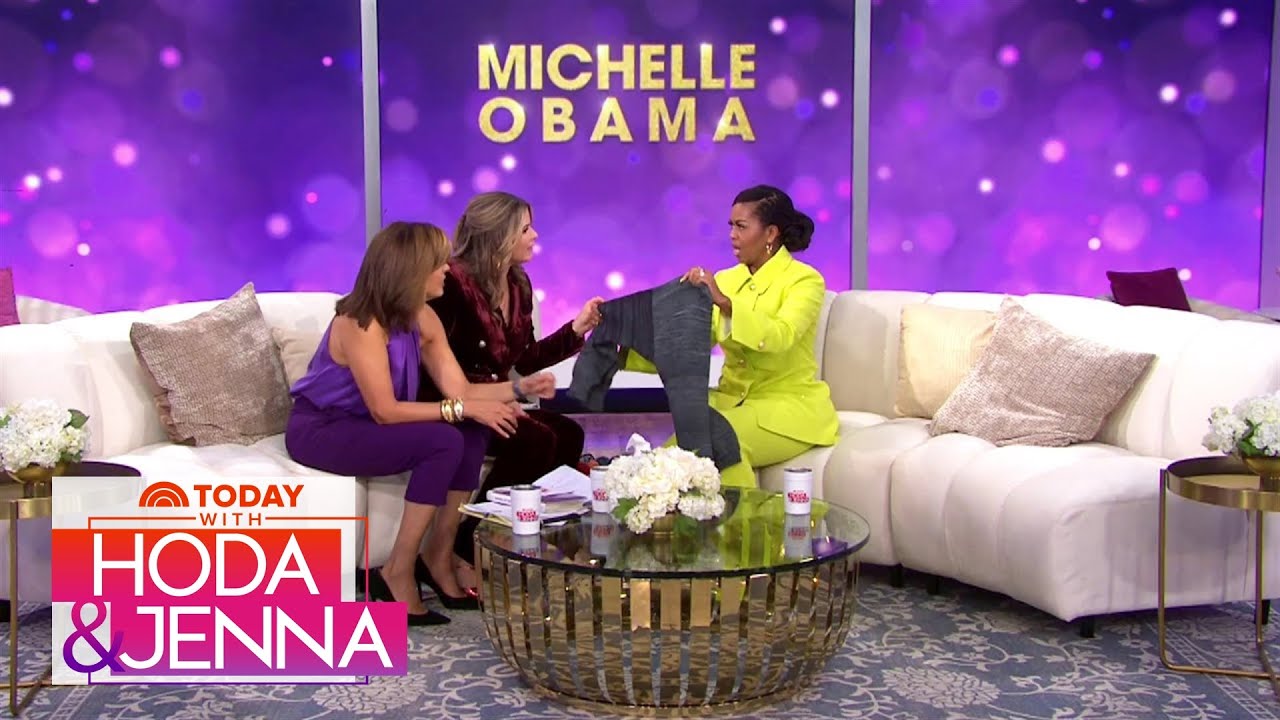 Michelle Obama Shows Off The Knit Sweater She Made For Barack