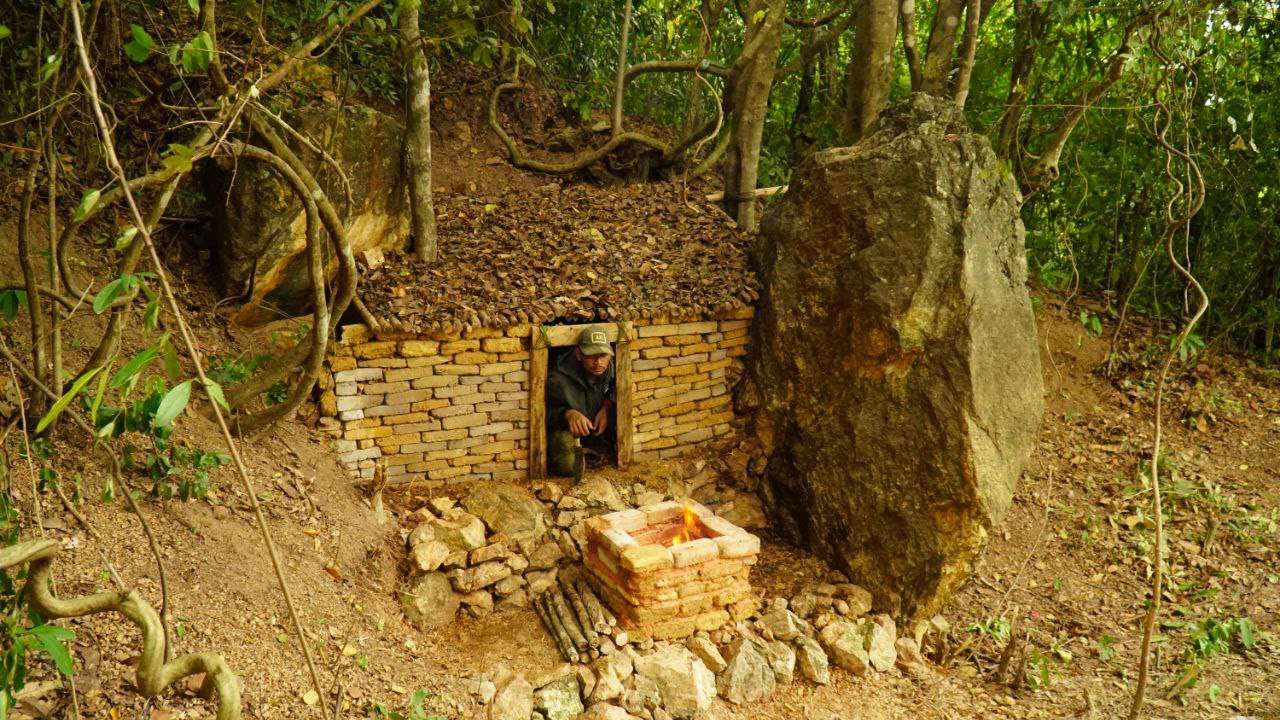 Bushcraft Building Wall Brick  Underground Big Stone, Camping Shelter Overnight