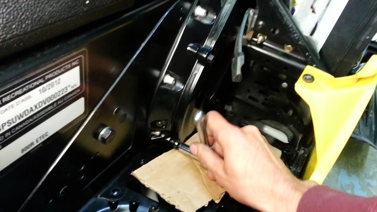 Ski-doo chain case oil change