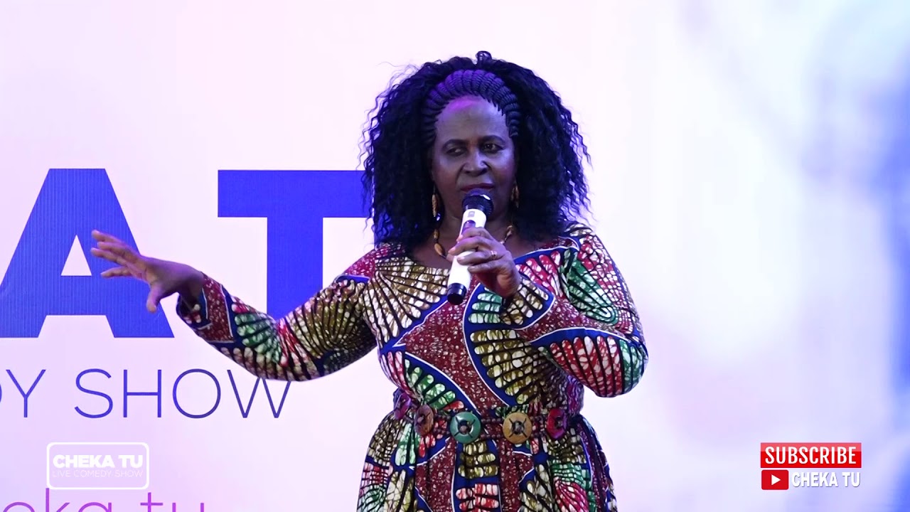 CHEKA TU. Classic Edition. Mama mawigi kwenye stage.