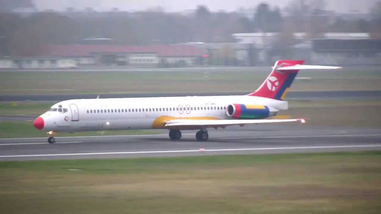 Danish Air Transport McDonnell Douglas MD-87 OY-JRU - Take Off - Flughafen Berlin Tegel 17.11.2013