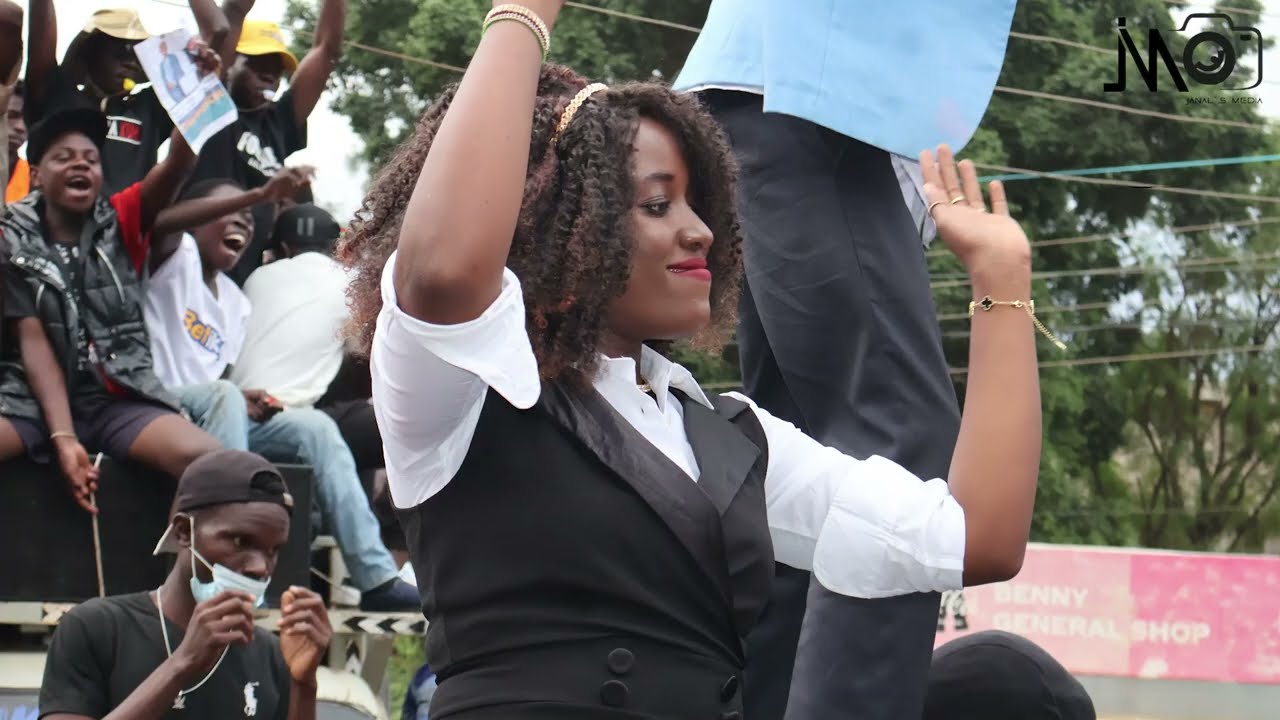 Join Perpetual Mitchel as she Brings you Live Scenes of Student Leadership Campaigns at Kisumu Poly!