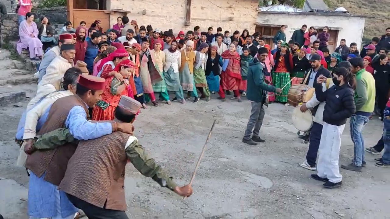 🤩The jaunsari harul dance //jaunsar bawar //our culture our identity 😎