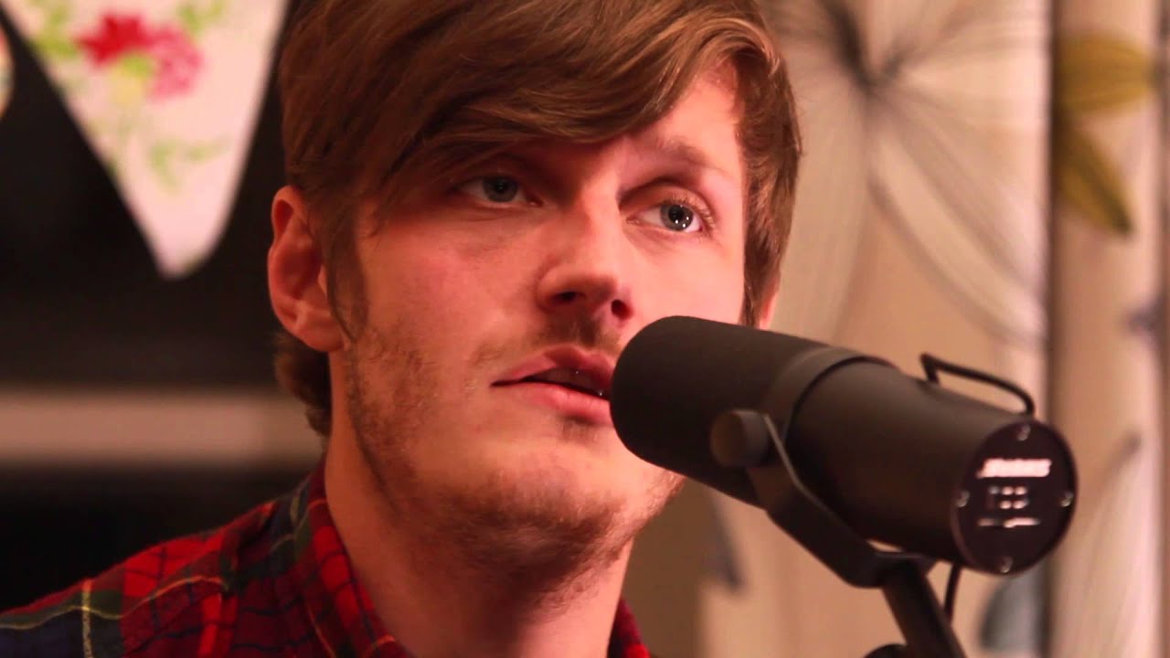 Sam Brookes - Breaking Blue (Indie Kitchen Session)