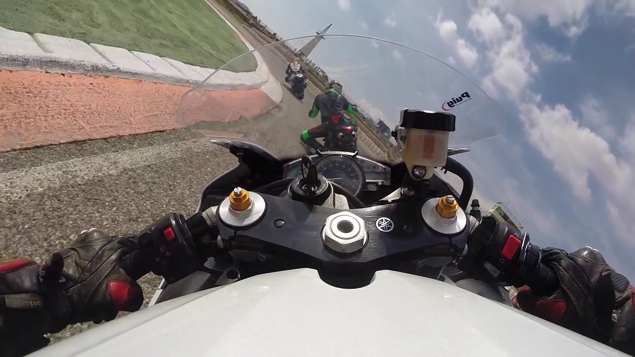 Circuito de cartagena yamaha r1