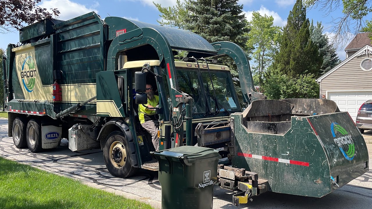 Groot Heil Curotto Can Garbage Trucks