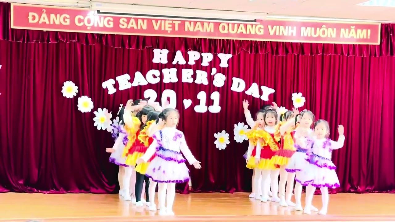 Thương lắm thầy cô ơi.