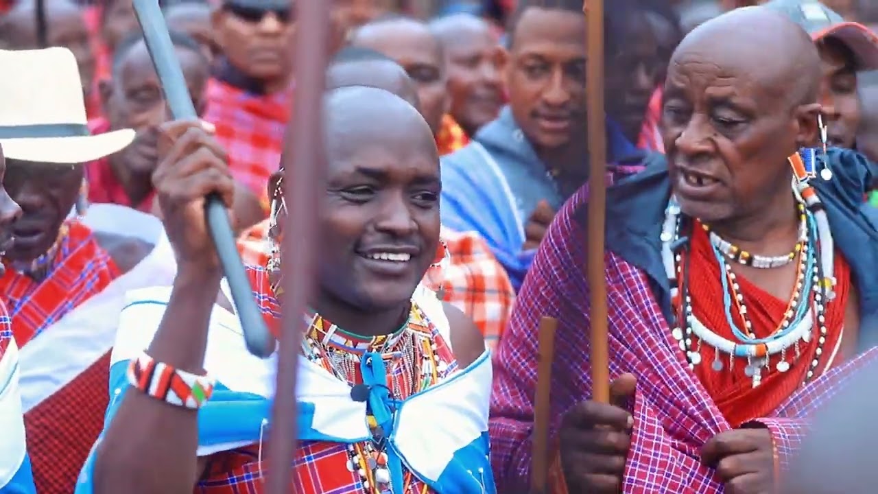 EMPUTOTO OLAIGUENANI - LEMUTEL NTEKEREI, MAUSA LOITA || CORONATION OF THE ILMOLELIAN CLAN CHIEF ||