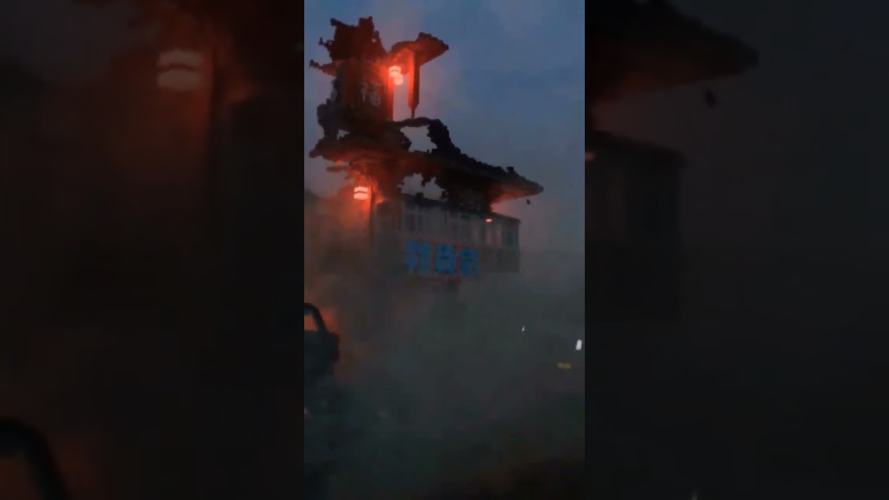 Chinese grocery store collapses during powerful earthquake!