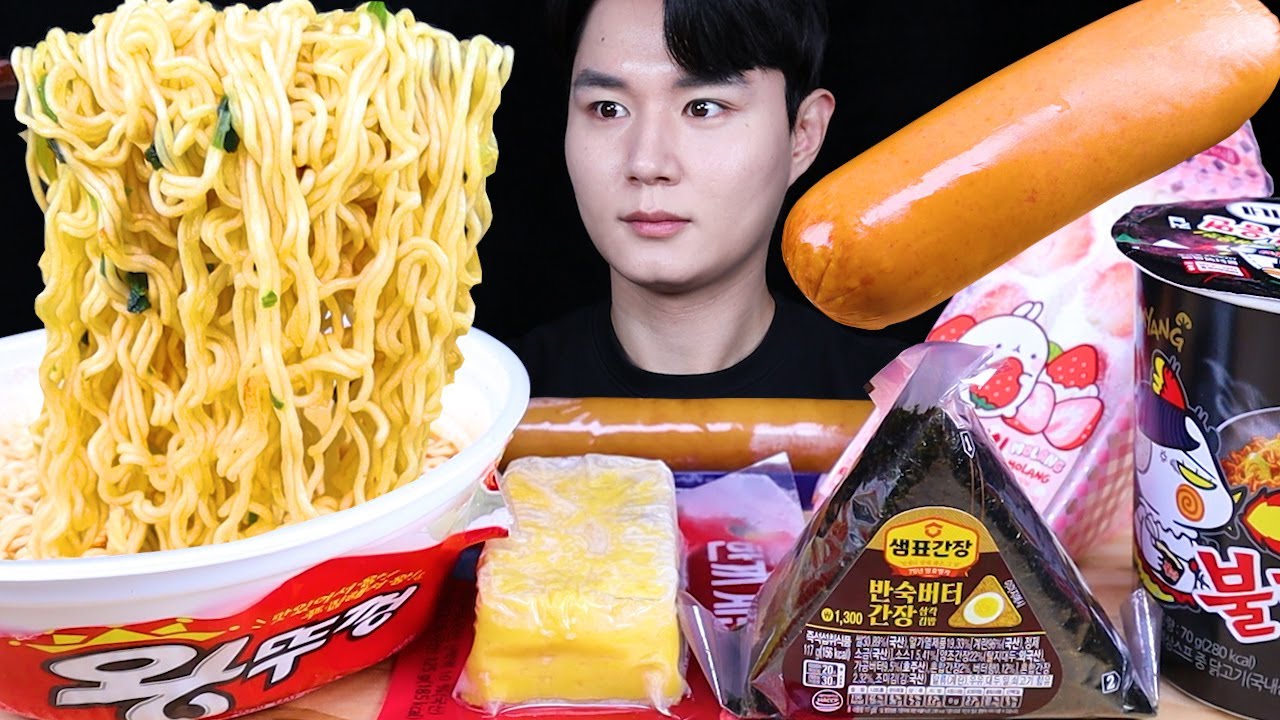 불닭볶음면 딸기 샌드위치 편의점 라면 소세지 먹방ASMR MUKBANG SPICY FIRE NOODLES & SAUSAGE ラーメン ソーセージ eating sounds