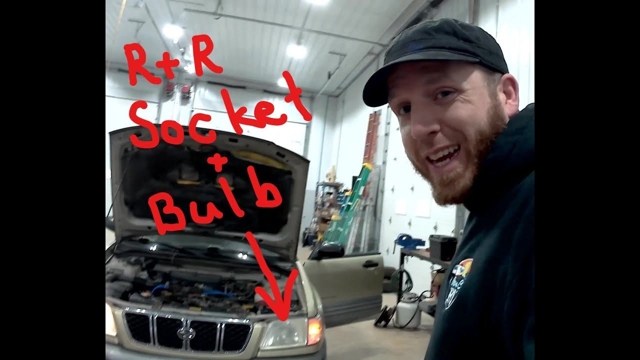 Universal 3 wire bulb socket replacement