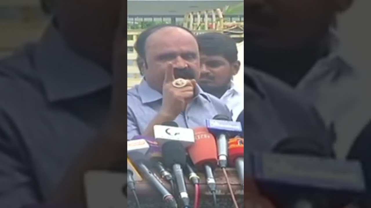 Pugalandhi ex admk leader