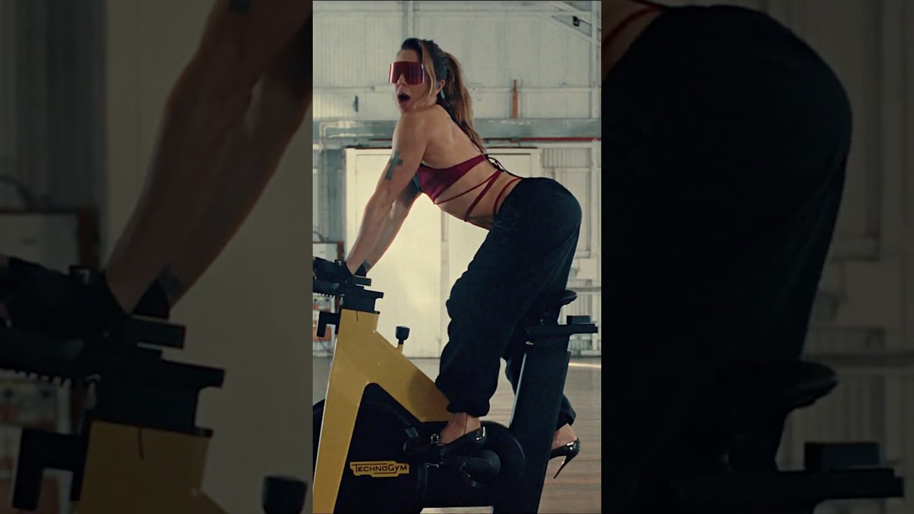 Melanie C - Sweat