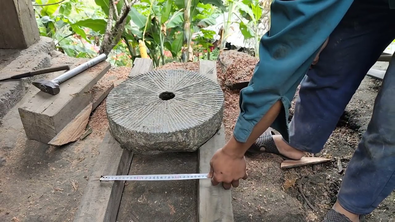 The Journey of Reviving the Stand and Crank of a Stone Corn Grinder — A Family’s Livelihood Tool