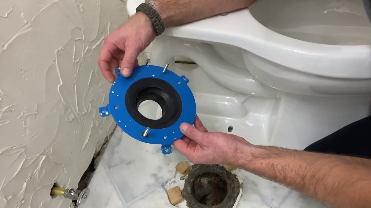 Как установить новый унитаз — ремонт фланца унитаза Kohler +Danco HydroSeat — все шаги, часть 2-2