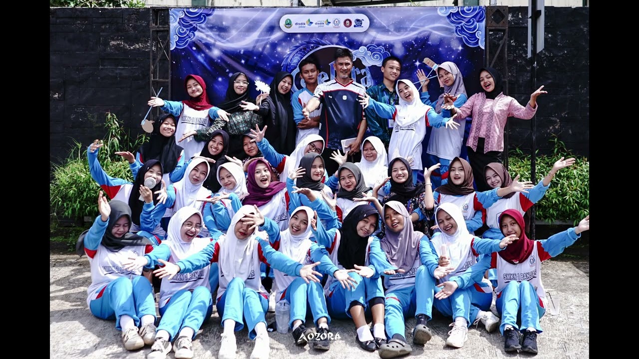 Biru Langit band   Pecah seribu   live at Gelora Gema vol 3 SMKN 1 Banjar