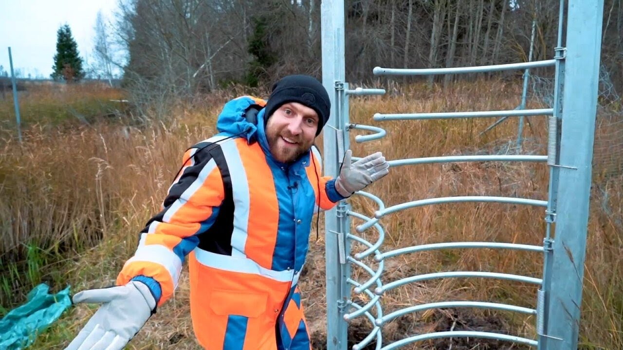 Ką žmonės dirba visą dieną? Kelią asfaltavęs Stonkus darbo dienos pabaigoje pasiprašė atostogų