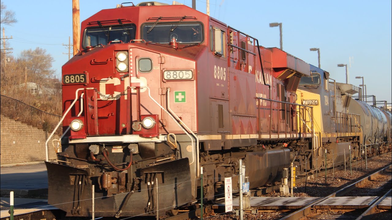 CP Elgin Sub Railfanning