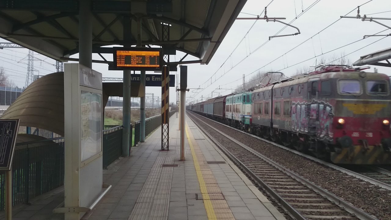 Treni autunnali ad Anzola Emilia