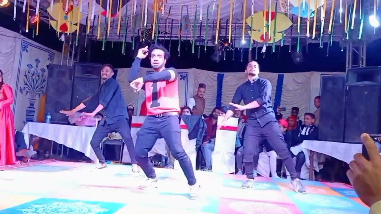 🔥💯shakeel Memon wadding show performance Imran waheed dance group songs by mere rashke kamar🔥💯