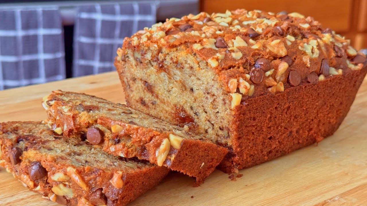 Perfect Moist Banana Loaf | Easy, Soft and Comforting