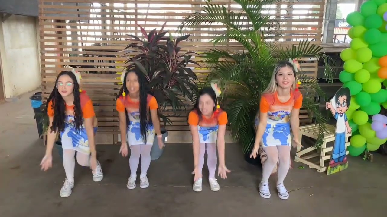 coreografia do hino: Marcas do avivamento de Tia Tati