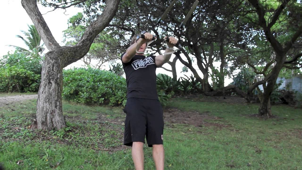 Suspension training: shoulder exercise tutorial