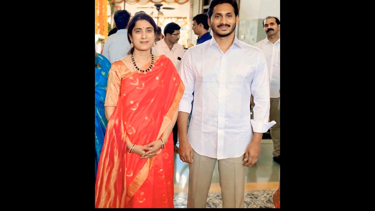💕EX CHIEFMINISTER YS JAGANMOHAN REDDY💕BHARATHI #TRENDINGSHOTS #VIRALSHOTS #YOUTUBE #FAMILY #SHORTS