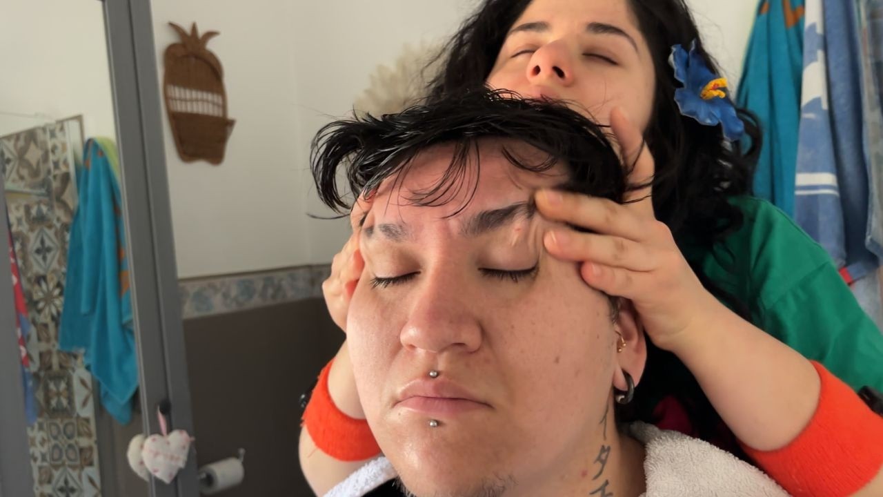 ASMR | Head, Face and Ear massage by ITALIAN GIRL