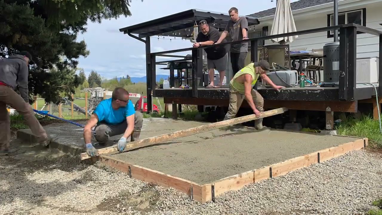 Concrete slab pour timelapse