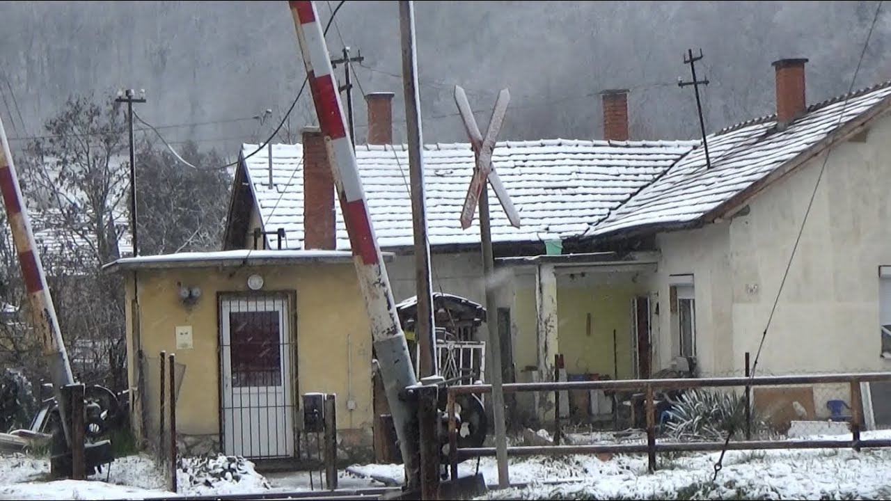 Komló 2024 - Egyedül az országban