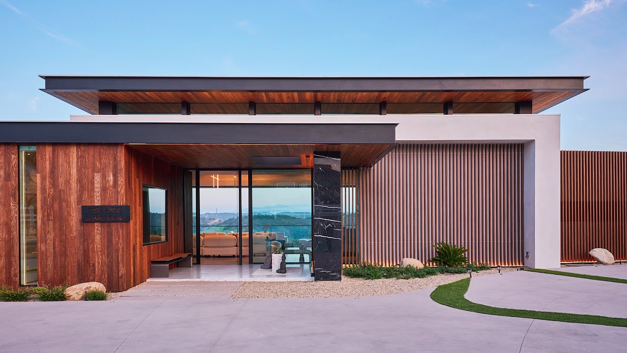 Tour Laxmi Nivas - Winn Wittman