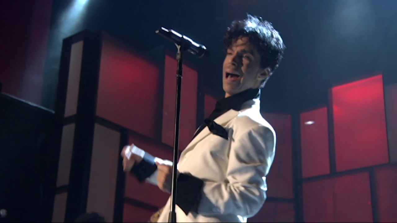 Prince performs 