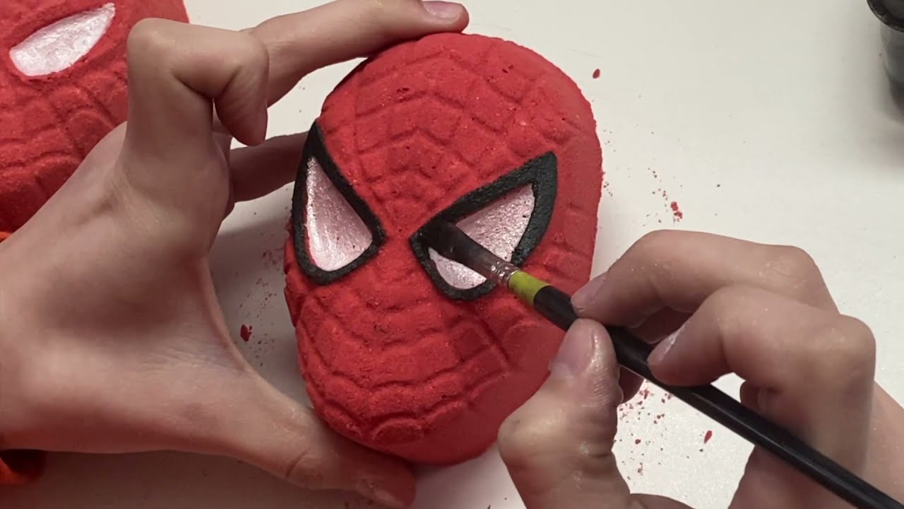 How it is Made - Spiderman Bath Bombs