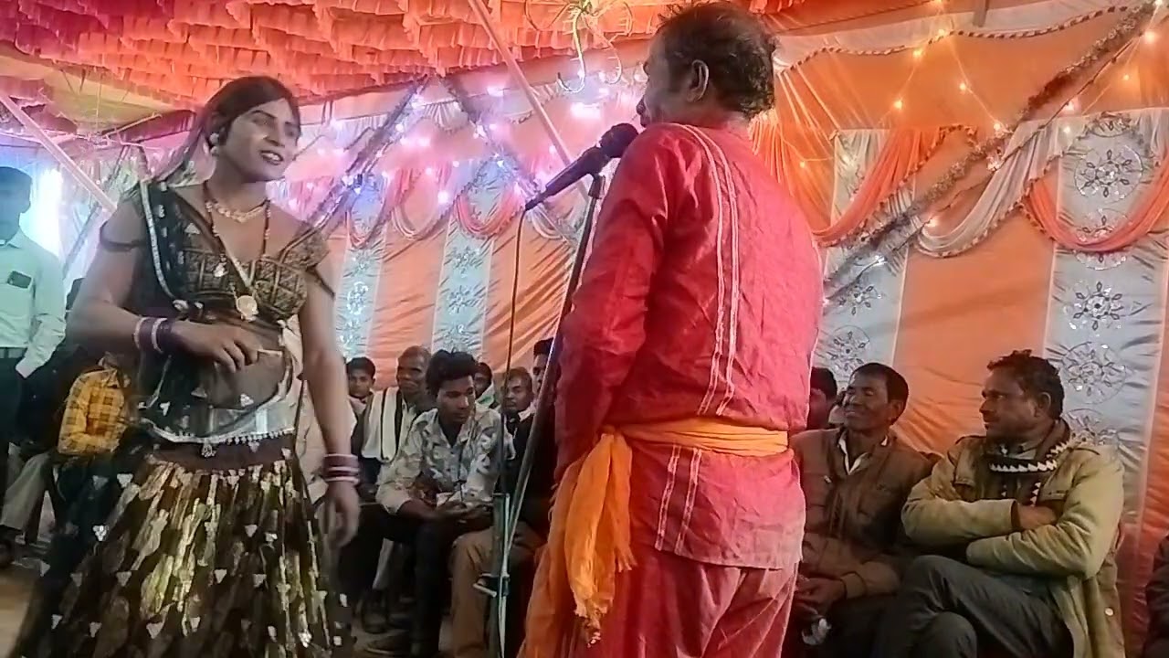 रतन बुंदेली रावला पार्टी ललितपुर लाइक शेयर फॉलो करे 8840117991