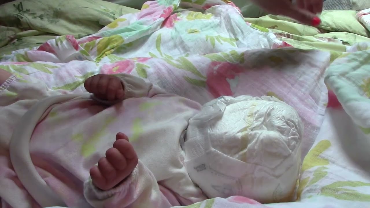 Reborn doll box opening: Peaches by Cassie Brace :):):)