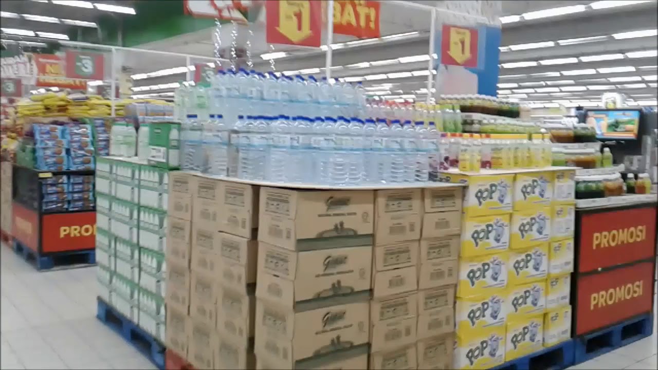 Giant supermarket Buying some groceries and cat food