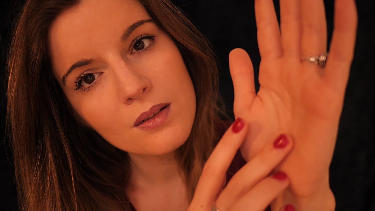 ASMR FR 🕊 DOUCES CARESSES & MOUVEMENTS DE MAINS (Hand Movements, Inaudible, Tapping...🌜)